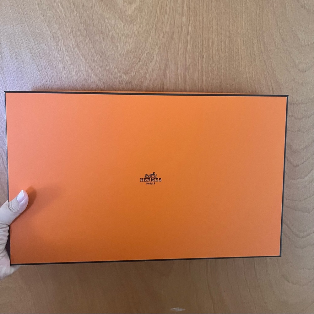 Hermes box